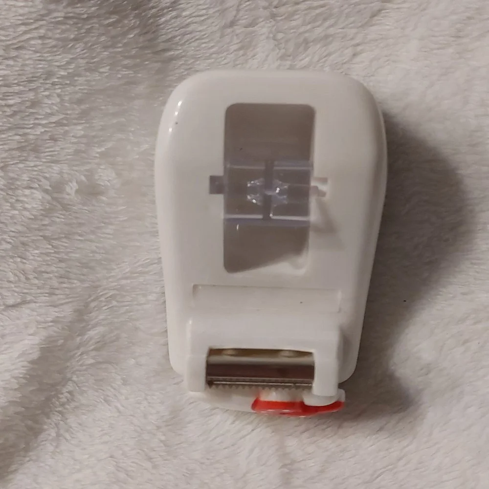 Make projects fun when you use this Hello Kitty White and Red Tape Dispenser